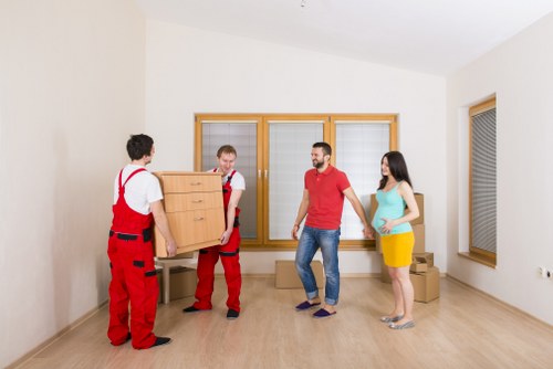West Kensington local removal service supporting residential and commercial moving needs